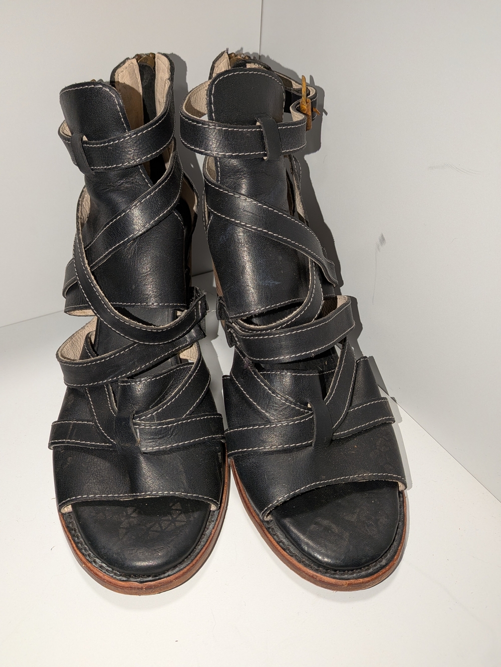 Freebird "Claw" Black Leather Heeled Sandals, Size 11